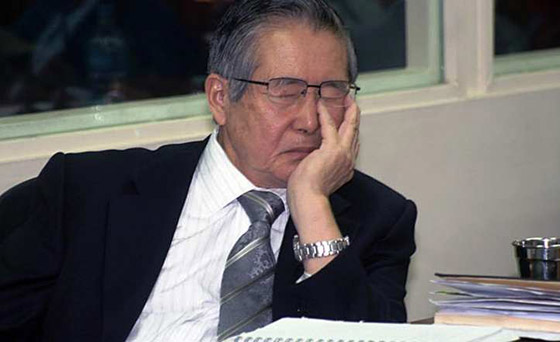 استراحة المحاربين.. صور لزعماء في قيلولة خلال مناسبات رسمية صورة رقم 10 استراحة المحاربين.. صور لزعماء في قيلولة خلال مناسبات رسمية صورة رقم 10