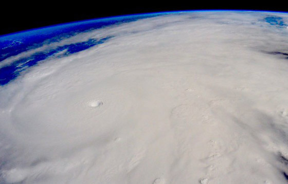 اقوى اعصار في تاريخ البشرية يجتاح المكسيك بسرعة 325 كلم صورة رقم 1 اقوى اعصار في تاريخ البشرية يجتاح المكسيك بسرعة 325 كلم صورة رقم 1