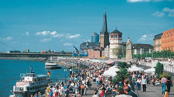 افتتاح اول روضة اطفال اسلامية في دوسلدورف الالمانية صورة رقم 3