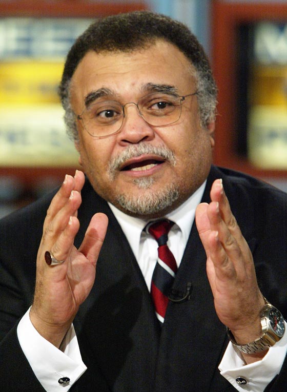 بندر بن سلطان اسر قلب المرأة الحديدية وخاب امله من صدام وعرفات صورة رقم 7