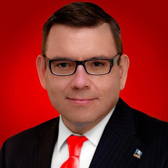 ممثل كوميدي يفوز برئاسة دولة غواتيمالا بأغلبية ساحقة صورة رقم 1