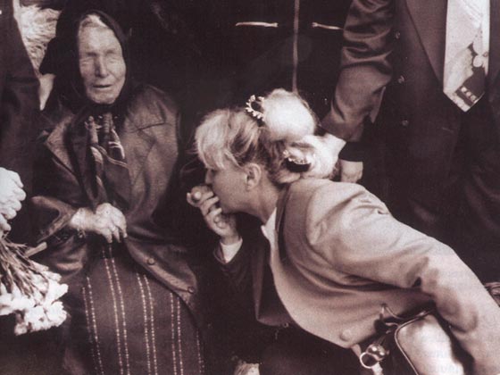 العرافة البلغرية فانغا تنبأت بكارثة سوريا والاسلام سيحكم اوروبا صورة رقم 6