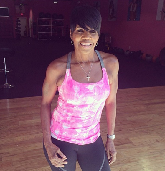 ستينية تتربع على عرش الرشاقة في انستغرام.. بفضل 95 الف متابع صورة رقم 2