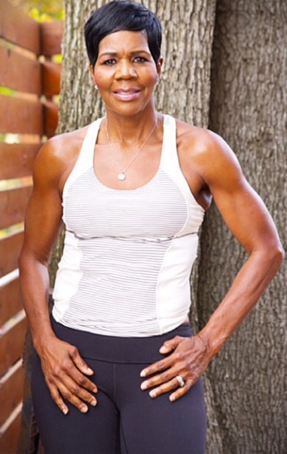 ستينية تتربع على عرش الرشاقة في انستغرام.. بفضل 95 الف متابع صورة رقم 10