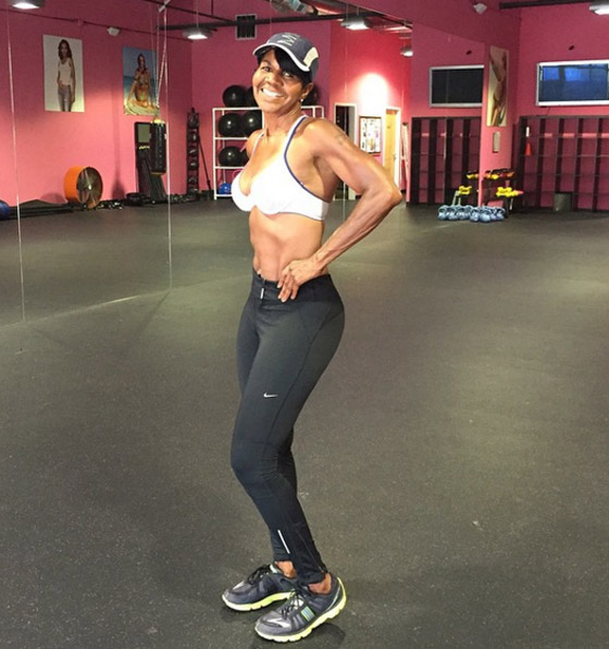 ستينية تتربع على عرش الرشاقة في انستغرام.. بفضل 95 الف متابع صورة رقم 11