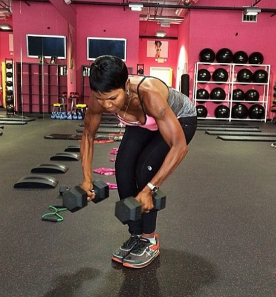 ستينية تتربع على عرش الرشاقة في انستغرام.. بفضل 95 الف متابع صورة رقم 12