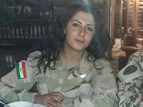 الدنمارك تصادر جواز سفر الحسناء الكردية بعد عودتها من مقاتلة الدواعش!! صورة رقم 21