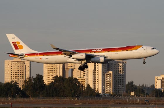 طيار اسباني يغضب الاسرائيليين بقوله نهبط في فلسطين بدل اسرائيل صورة رقم 1 طيار اسباني يغضب الاسرائيليين بقوله نهبط في فلسطين بدل اسرائيل صورة رقم 1