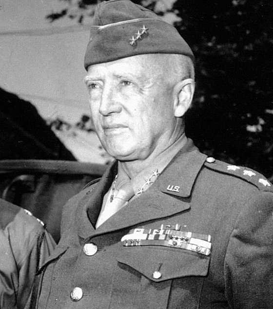 مجهول يشتري ساعة قائد امريكي عريق بمبلغ 137 الف دولار صورة رقم 3 مجهول يشتري ساعة قائد امريكي عريق بمبلغ 137 الف دولار صورة رقم 3