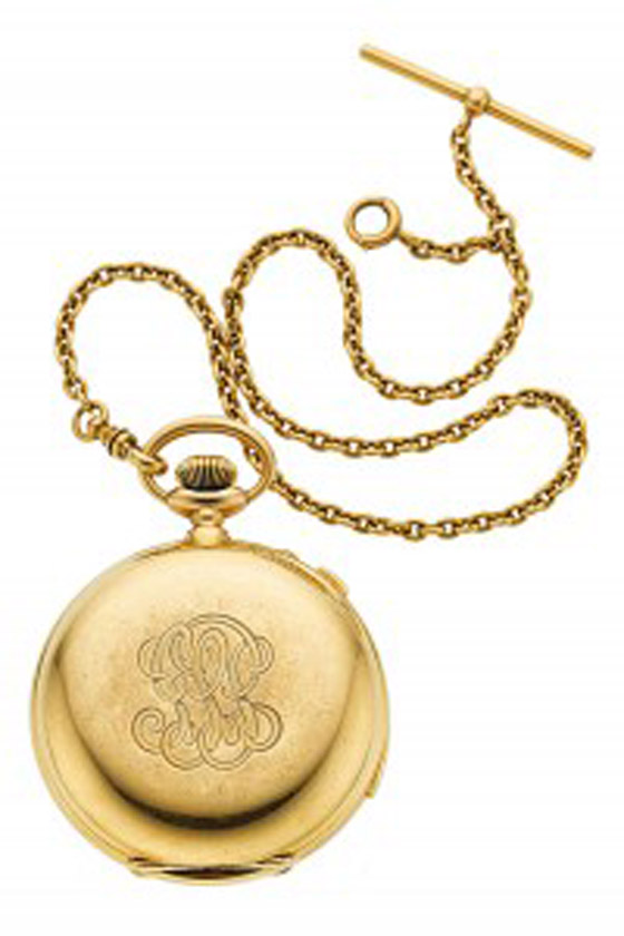 مجهول يشتري ساعة قائد امريكي عريق بمبلغ 137 الف دولار صورة رقم 4 مجهول يشتري ساعة قائد امريكي عريق بمبلغ 137 الف دولار صورة رقم 4