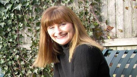 تجربة فريدة..  امرأة امريكية تعرض نفسها للايجار.. كام صورة رقم 1