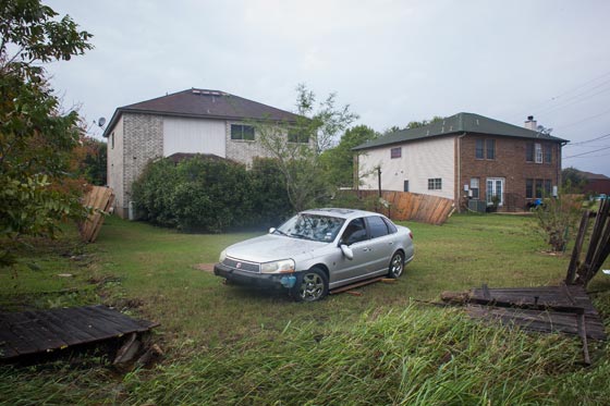 عواصف شديدة تضرب تكساس وتخلف قتلى واضرارا بالغة صورة رقم 14