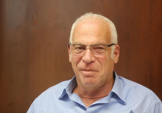 وزير اسرائيلي يقترح ترحيل الكلاب والقطط الضالة ويثير موجة غضب صورة رقم 6