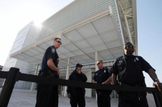 اعتقال 1000 شرطي امريكي خلال 6 سنوات بتهم مخلة بالاداب صورة رقم 2 اعتقال 1000 شرطي امريكي خلال 6 سنوات بتهم مخلة بالاداب صورة رقم 2