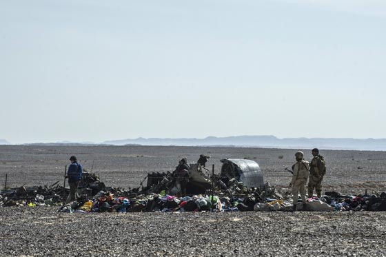 حمّال امتعة في مطار شرم الشيخ دس قنبلة في الطائرة الروسية صورة رقم 9