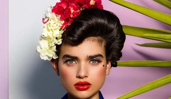 استراليات يستقبلن سباق كاس مالبورن العالمي بتيجان ملكية تليق بالخيول صورة رقم 5