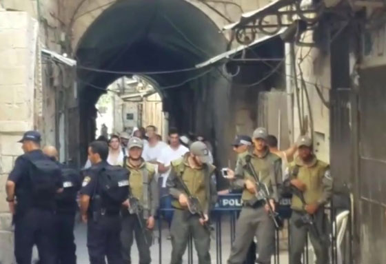 اسرائيل تواجه هبة الفلسطينيين بقرارات واجراءات تضيق عليهم صورة رقم 3