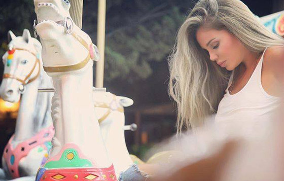 ما هو سر الموديل الذي يشارك نيكول سابا في فيديو اغنية (قررت)؟ صورة رقم 3