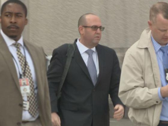 واشنطن: تصوير النساء بلحظات حميمة يشوش حياة مدير مكافحة الارهاب!! صورة رقم 4 واشنطن: تصوير النساء بلحظات حميمة يشوش حياة مدير مكافحة الارهاب!! صورة رقم 4