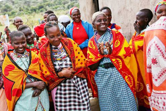 صور ختان الاناث في كينيا تثير الرعب والالم.. وتتحدى المنع!! صورة رقم 5