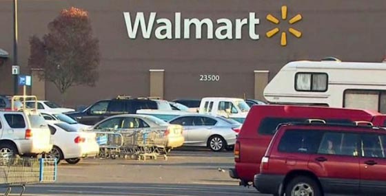 مُسنة تهرب من صندوق السيارة بعد اختطاف 3 مراهقين لها!! صورة رقم 1 مُسنة تهرب من صندوق السيارة بعد اختطاف 3 مراهقين لها!! صورة رقم 1