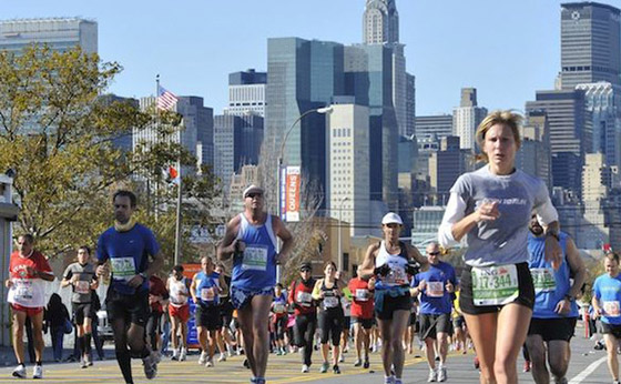 عدّاء ايطالي شارك في ماراثون نيويورك وتاه في شوارعها يومين صورة رقم 2