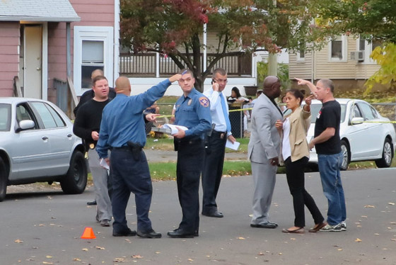 مقتل امريكي في حادث اطلاق نار من سيارة مارة في نيوجيرسي صورة رقم 2 مقتل امريكي في حادث اطلاق نار من سيارة مارة في نيوجيرسي صورة رقم 2