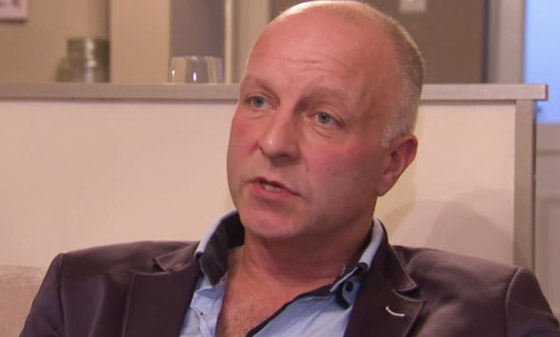 فضيحة.. دفع 20 باوندا لرجل امن مصري وعبر حدود شرم الشيخ دون تفتيش صورة رقم 1 فضيحة.. دفع 20 باوندا لرجل امن مصري وعبر حدود شرم الشيخ دون تفتيش صورة رقم 1