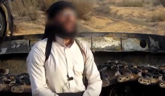 هذا هو الداعشي مفخخ الطائرة في سيناء ومفجرها.. بملامحه الغامضة صورة رقم 1