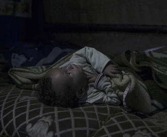 مصور سويدي يوثق ضياع احلام اللاجئين السوريين الاطفال بسبب الحرب صورة رقم 8