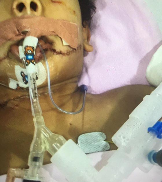  صور صادمة.. خادمة تذبح رضيعا وامه تنقذه في اللحظة الاخيرة  صورة رقم 4