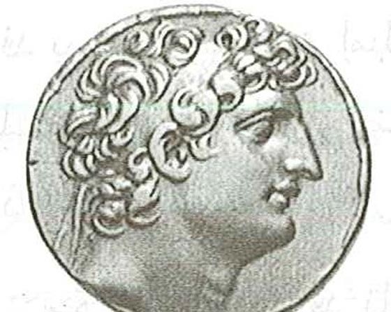 سرقة الآثار كشفت عن مقصورة بطليموس الثامن حاكم مصر صورة رقم 3