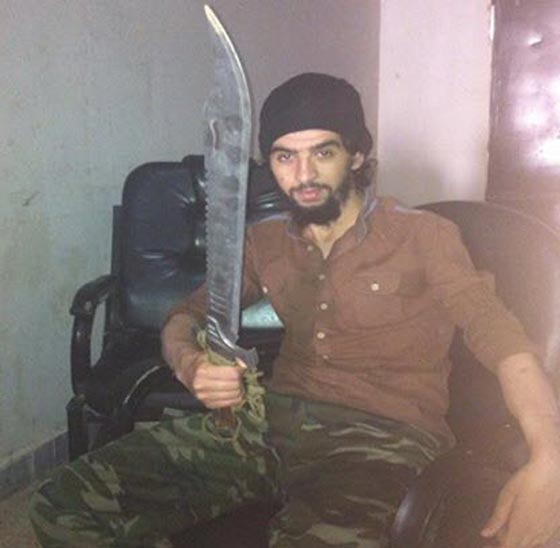 انباء تؤكد مقتل المغربي كوكيتو قاطع الرؤوس في سوريا  صورة رقم 1