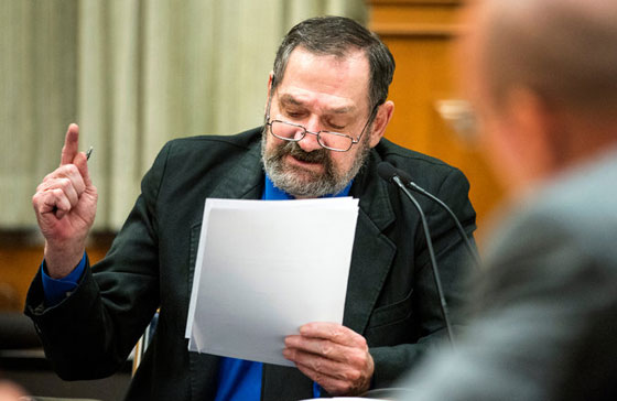 ثلاث جرائم قتل امريكي معاد لليهود تقوده الى حبل المشنقة صورة رقم 2