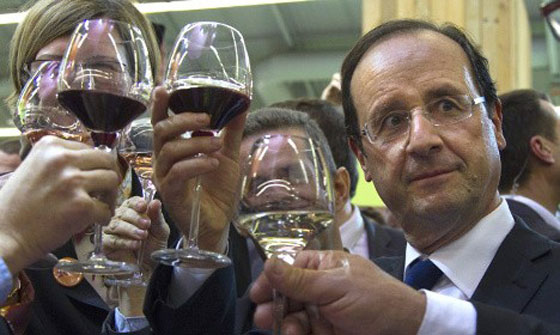 جدل بين روحاني وهولاند.. محوره النبيذ صورة رقم 2