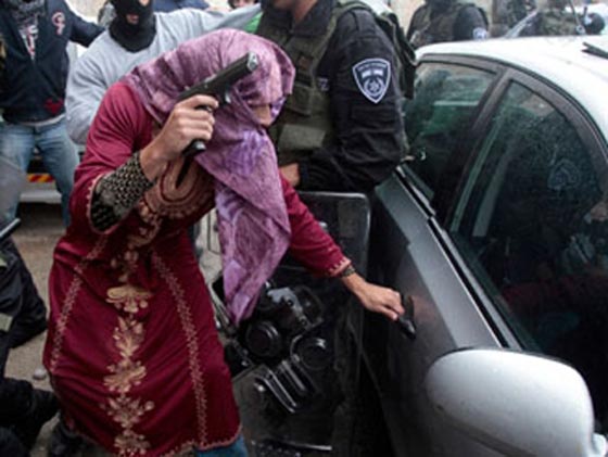 لهذا السبب اقامت اسرائيل وحدات المستعربين.. وهكذا تقمع الفلسطينيين صورة رقم 5