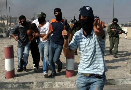 لهذا السبب اقامت اسرائيل وحدات المستعربين.. وهكذا تقمع الفلسطينيين صورة رقم 7