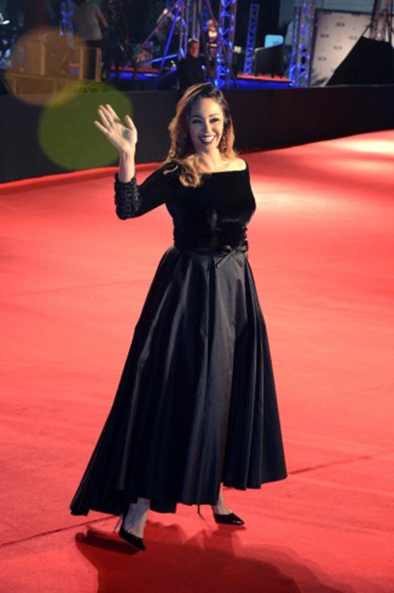 صور فنانات في مهرجان القاهرة السينمائي: بعضهن ظهرن باطلالة غير موفقة! صورة رقم 4
