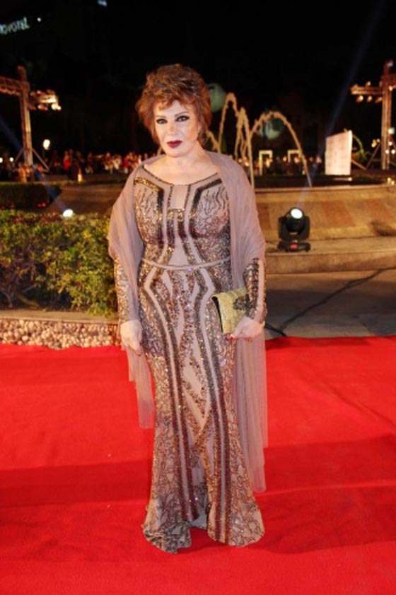 صور فنانات في مهرجان القاهرة السينمائي: بعضهن ظهرن باطلالة غير موفقة! صورة رقم 13