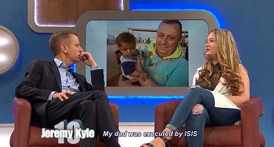 بريطانية تكتشف عملية نحر والدها على يد ذباح داعش في انستغرام صورة رقم 6 بريطانية تكتشف عملية نحر والدها على يد ذباح داعش في انستغرام صورة رقم 6