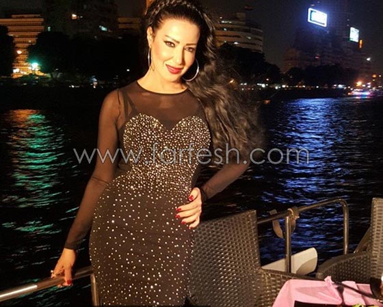 الفنانة المصرية سمية الخشاب تفاجئ الجمهور وتعلن زواجها صورة رقم 9