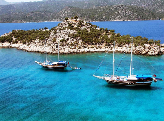 زعماء العالم يتوجهون الى جنة الارض.. تحت حماية جيشها صورة رقم 4 زعماء العالم يتوجهون الى جنة الارض.. تحت حماية جيشها صورة رقم 4