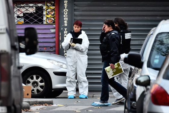 هل تحدد اصبع مقطوعة هوية احد انتحاريي باريس الملثمين؟ صورة رقم 4 هل تحدد اصبع مقطوعة هوية احد انتحاريي باريس الملثمين؟ صورة رقم 4