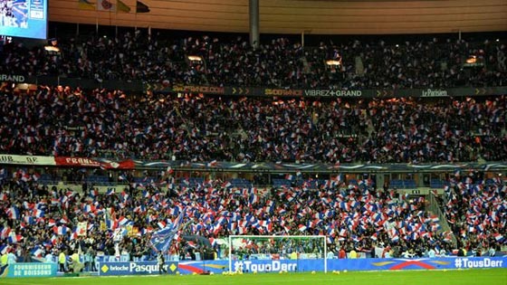 عربي مسلم انقذ فرنسا من كارثه حين منع احد منفذي التفجير من دخول الملعب صورة رقم 5 عربي مسلم انقذ فرنسا من كارثه حين منع احد منفذي التفجير من دخول الملعب صورة رقم 5
