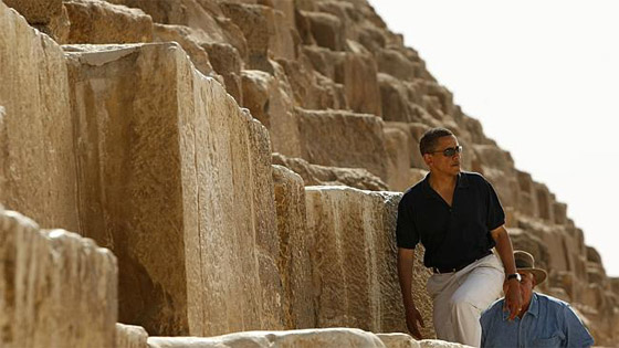   صور مشاهير زاروا الاهرامات من بينهم الاميرة ديانا، شاكيرا، ميسي، اوباما وبيونسيه صورة رقم 6