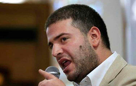 نجل مرسي يفر هاربا والشرطة المصرية تبحث عنه في كل مكان صورة رقم 3 نجل مرسي يفر هاربا والشرطة المصرية تبحث عنه في كل مكان صورة رقم 3