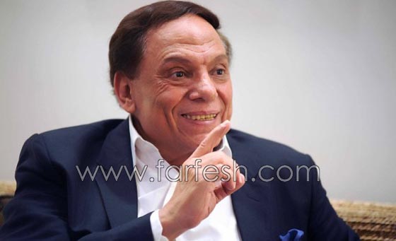 فيديو عادل امام في شرم الشيخ يحرج مراسل ويتعالى عليه!  صورة رقم 7