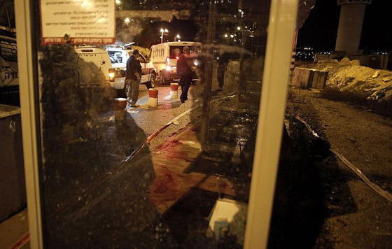 خمسة قتلى اسرائيليين في عمليتين بتل ابيب ومستوطنة غوش عتصيون صورة رقم 2 خمسة قتلى اسرائيليين في عمليتين بتل ابيب ومستوطنة غوش عتصيون صورة رقم 2