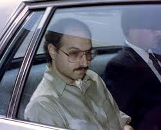 امريكا تفرج عن الجاسوس الاسرائيلي جوناثان بولارد بعد 30 عاما من السجن صورة رقم 1 امريكا تفرج عن الجاسوس الاسرائيلي جوناثان بولارد بعد 30 عاما من السجن صورة رقم 1