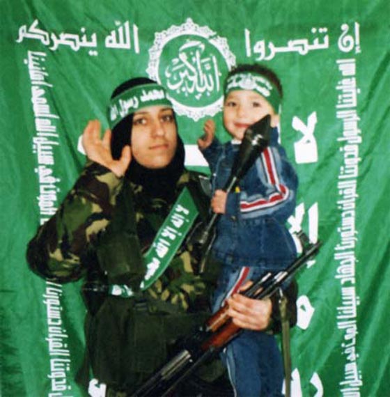 نساء حولن اجسادهن الى قنابل متفجرة في العراق وفلسطين ولبنان صورة رقم 6 نساء حولن اجسادهن الى قنابل متفجرة في العراق وفلسطين ولبنان صورة رقم 6